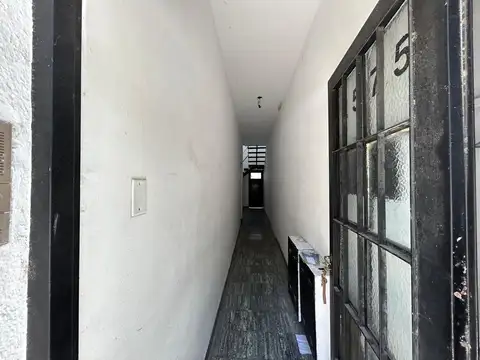 Avenida peron  al 2500