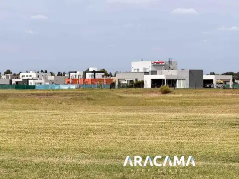 Terreno en Venta en San Simon, USD 37.000