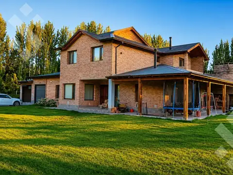 En Venta | Chacra de 5 Hectareas | Casa con 3 Dormitorios| Pileta | Vista Alegre Sur