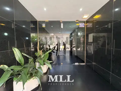 Suipacha y  Av. Santa fe