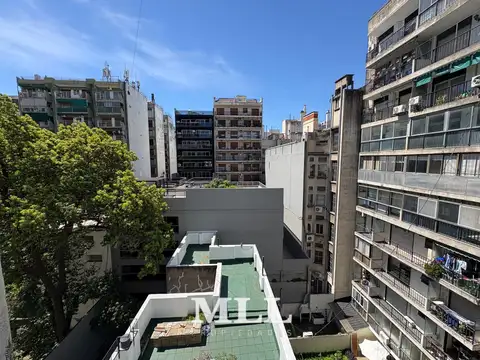 Oficina 2 ambientes con 1 baño