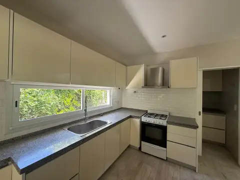 Casa en Alquiler en San Matias, USD 1.600