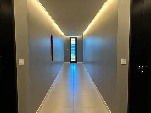 Departamento en Venta con 1 cochera
