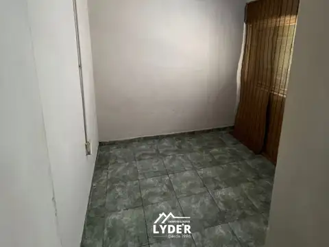 Depto Tipo Casa en Venta en Macrocentro, USD 105.000
