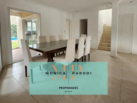 Casa en Venta con 1 cochera