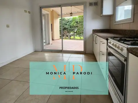 Casa 5 ambientes con 3 baños