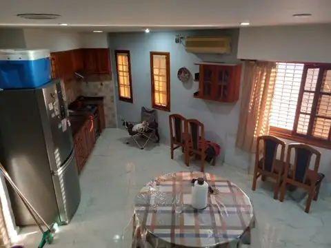 Depto Tipo Casa 4 ambientes con 1 baño