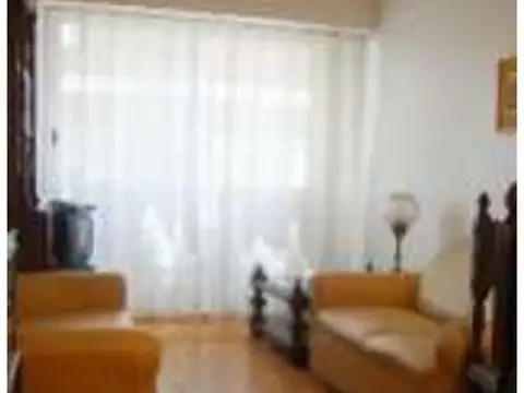 Marcelo Torcuato De Alvear 900