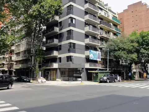 Burela esq.  Av. Olazabal