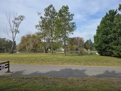 Terreno en Venta 30  mts Fondo