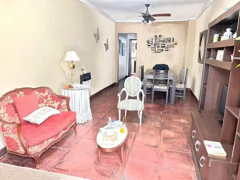 Depto Tipo Casa en Venta de 2 dormitorios