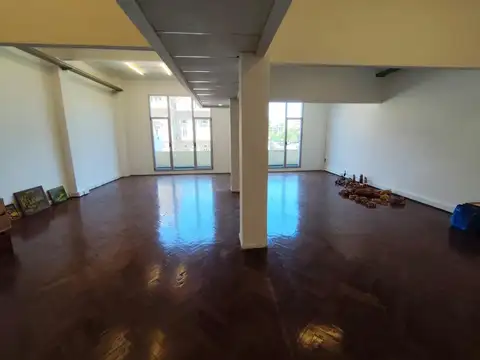 Oficina en Alquiler - Piso de Oficinas - Zona Premium - San Nicolas