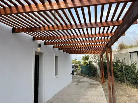 Casa en Venta en El Cantón, USD 369.000