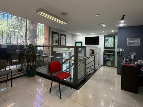 Edificio Comercial - Venta - Oficinas comerciales - Lote propio
