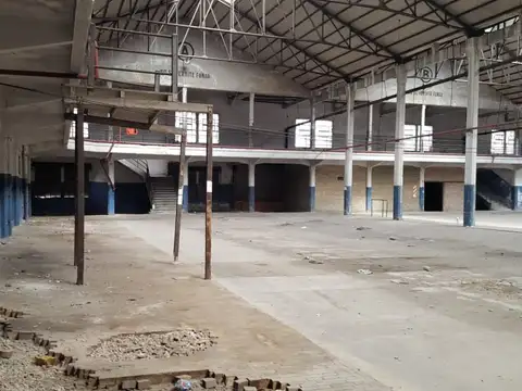 Galpón - Venta - Argentina, Capital Federal - Aristobulo del Valle 700