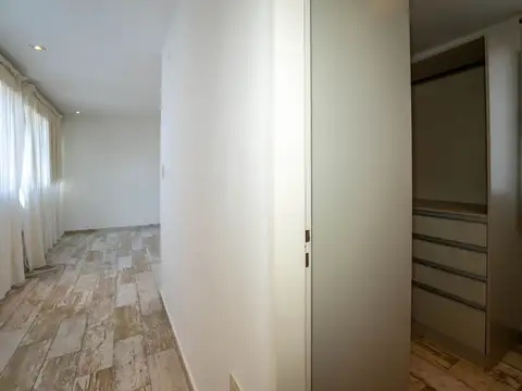 Casa 5 ambientes con 1 baño