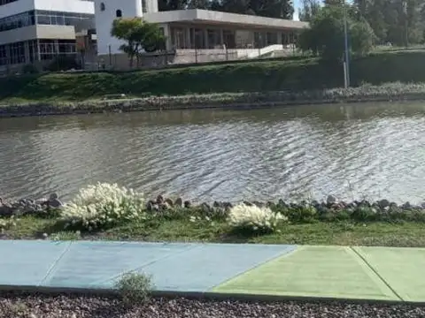 Terreno en Venta de 4670000,0 m2