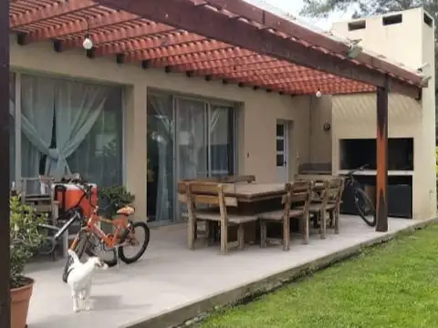 Casa en Venta de 4 dormitorios