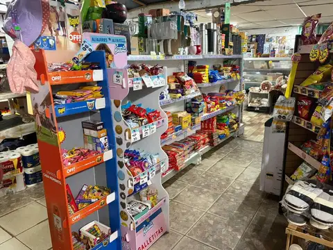 VENTA LLAVE COMERCIAL AUTOSERVICE 18 DE MAYO