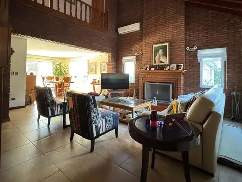 Casa en Venta en Ezeiza, USD 480.000