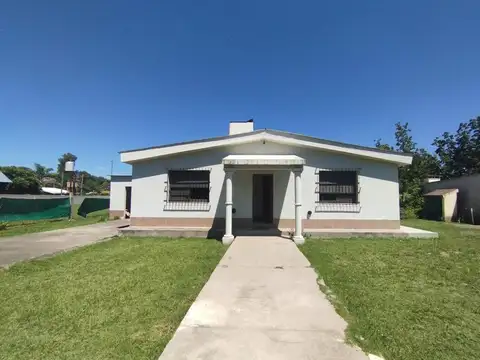 VENDO casa cuatro dormitorios ANISACATE, CORDOBA