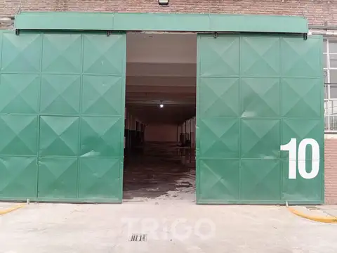 Galpon en Venta 53  mts Fondo