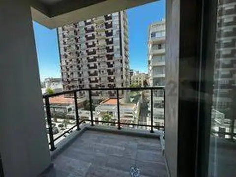 Matheu 1400, Piso 0