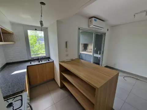 Departamento en Alquiler en Urquiza R, $ 1.350.000