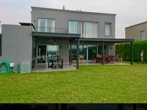 Casa en Alquiler A Estrenar