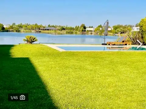 Casa en Alquiler de 4 dormitorios