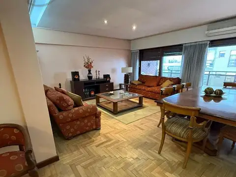 Departamento en Venta de 4 dormitorios