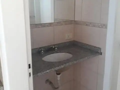 Departamento en Alquiler en Arroyito, $ 380.000
