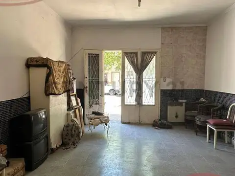 Simbron 3800, Piso 0