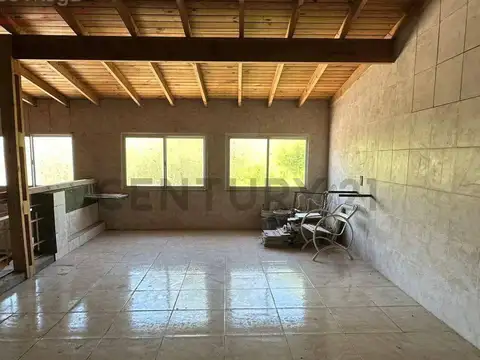 Casa 4 ambientes con 1 baño