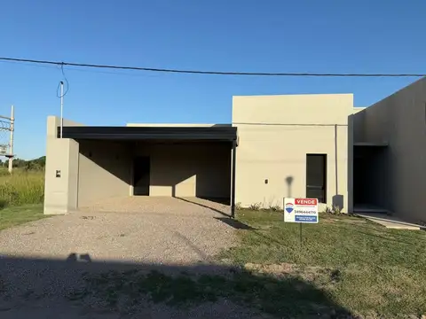 VENTA CASA DOS DORMITORIOS ZONA RESIDENCIAL
