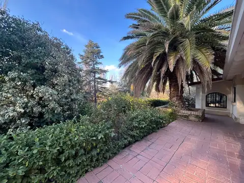 FINCA y 3 CASAS  EN VENTA SAN ROQUE MAIPU