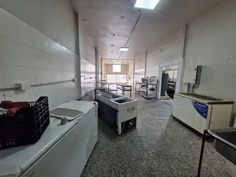 Local en Alquiler en Once, USD 1.800