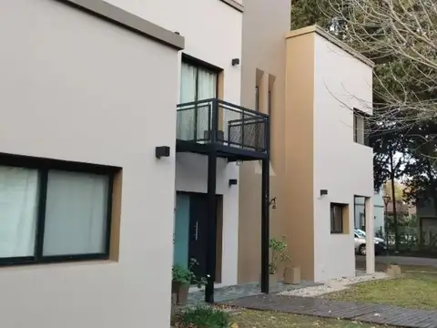 Casa en Venta en Centro Agricola El Pato, USD 195.000