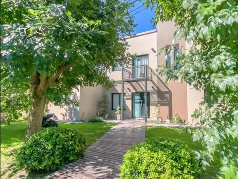 Casa En Venta Country Club El Pato