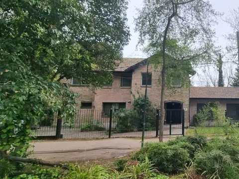 Casa 5 ambientes San Isidro