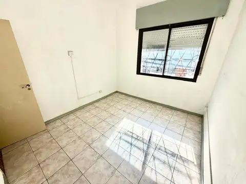 Almafuerte 2566 , Piso PB