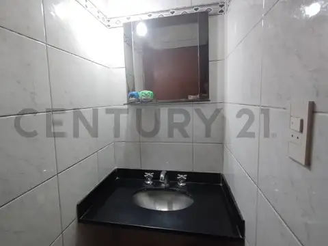 CASA EN VENTA EN MANUEL B GONNET