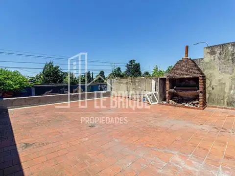 Casa en lote propio de 8.66x21 - Le Brique Propiedades -