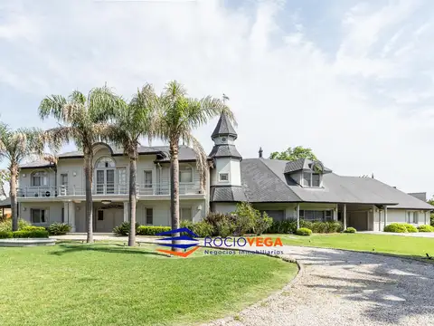 Casa en  venta en San Diego Country Club, Francisco Alvarez, Moreno