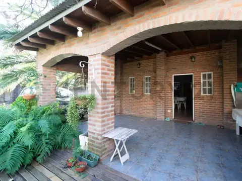 VENTA-PERMUTA CASA QUINTA EN PASO DEL REY