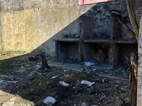 Terreno en Venta en Pompeya, USD 200.000