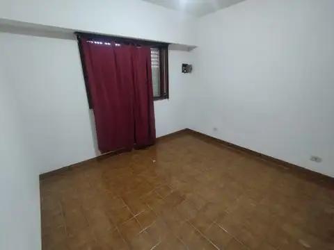 Depto Tipo Casa en Venta en Caseros, USD 74.000