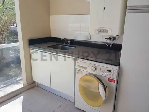 Departamento en Alquiler con 2 cocheras