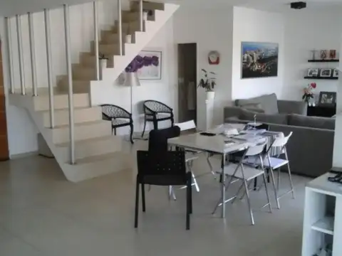 Departamento en Alquiler de 4 ambientes