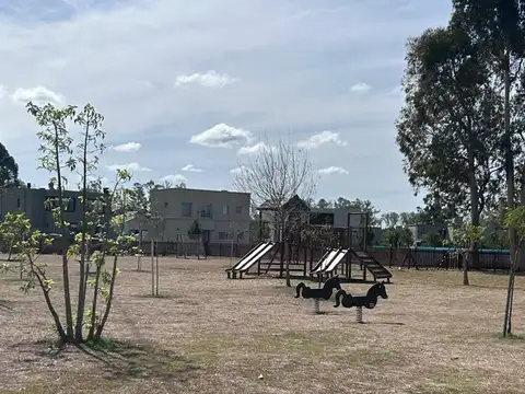 Lote en Venta en Barrio Santo Tomás 100
